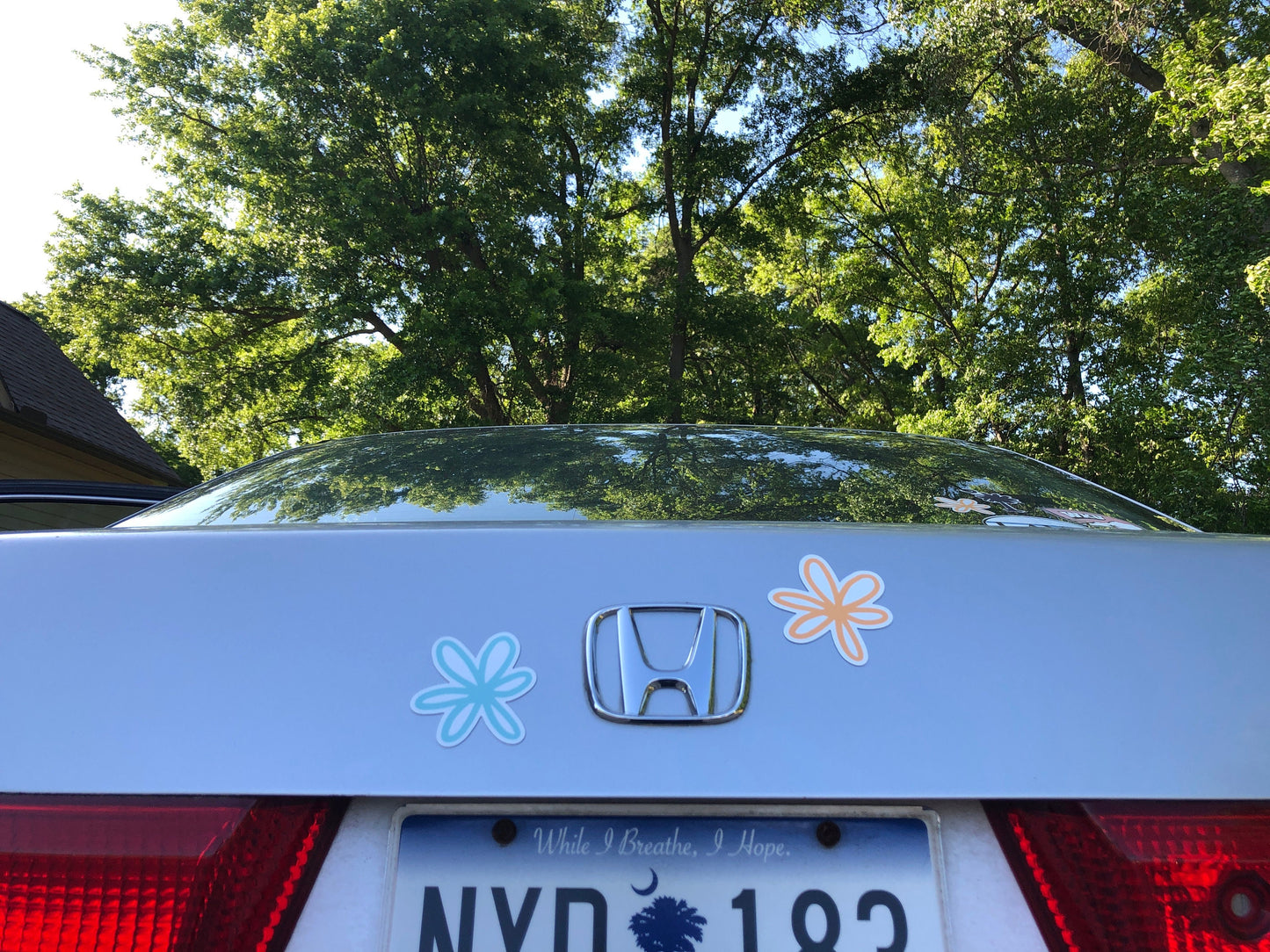 Oh So Happy Flower Magnet